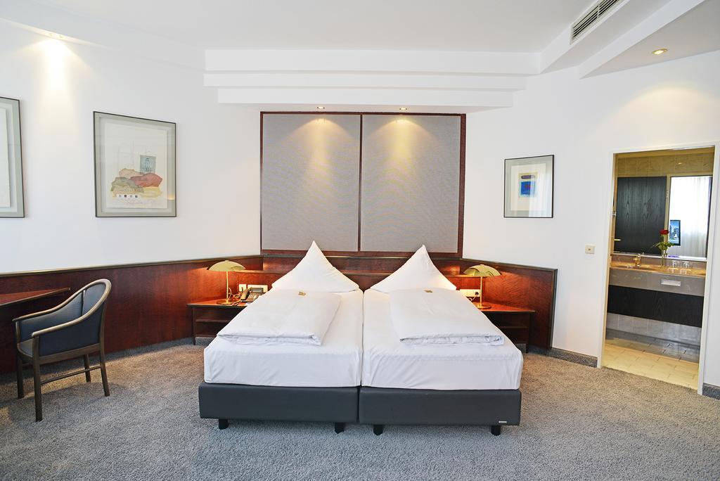 Messehotel Europe Stuttgart Extérieur photo